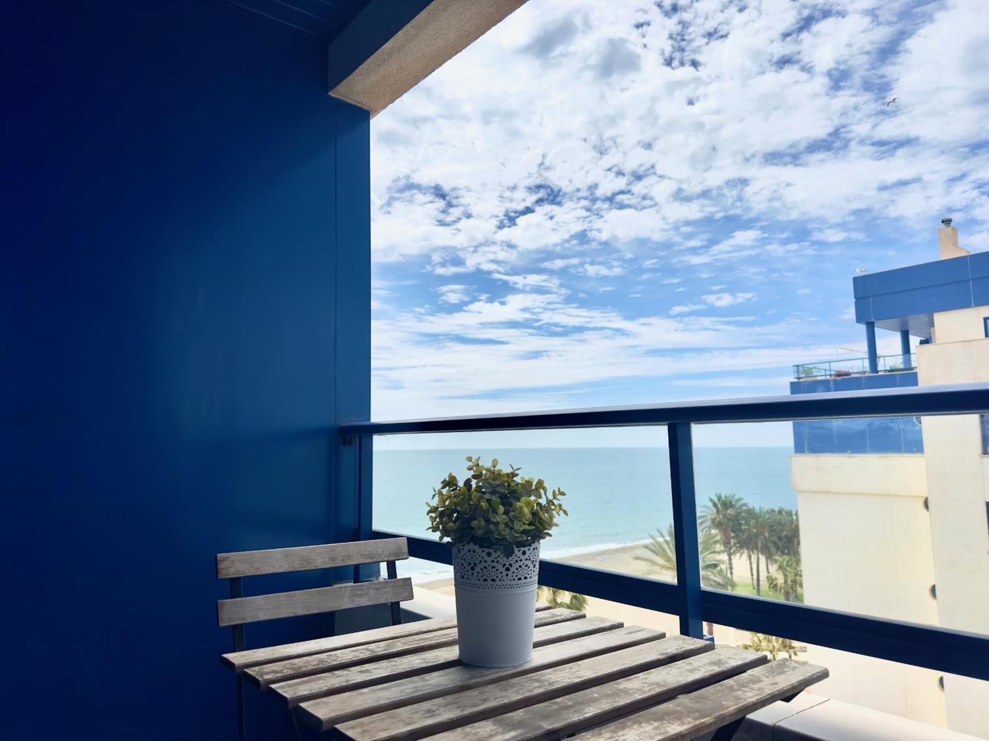 Urbe10 Pacifico Sea Views Apartment Malaga Exterior photo